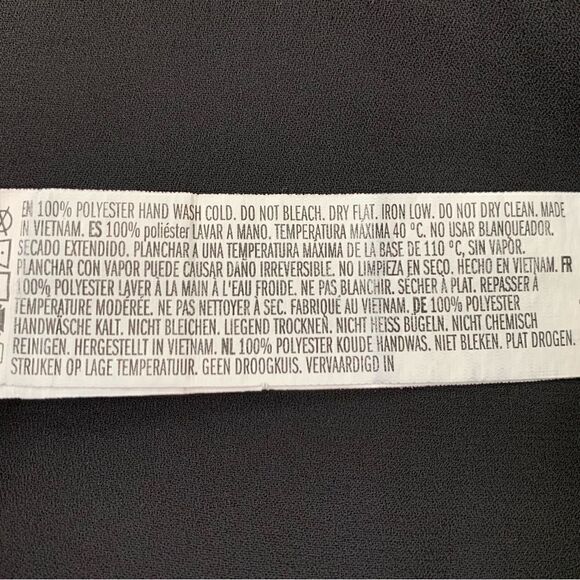 Forever 21 Black Ruffle Women’s Top - Picture 9 of 12